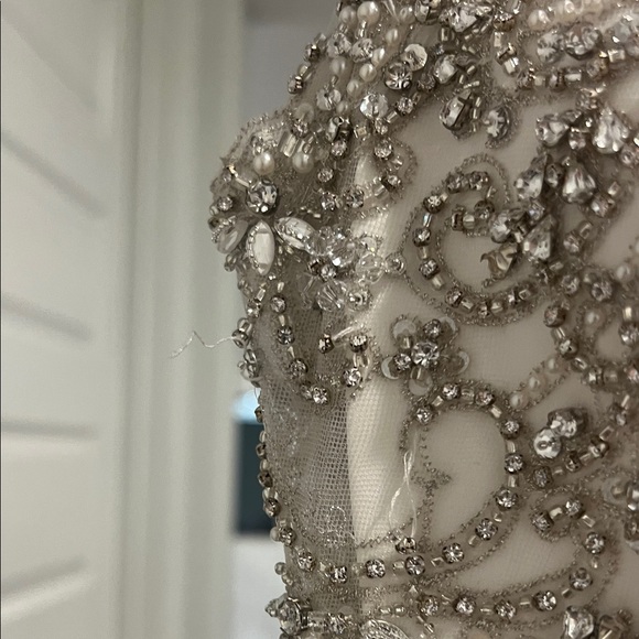 Allure Bridals wedding dress fit and flare satin mermaid style Ivory 4 - Picture 5 of 17